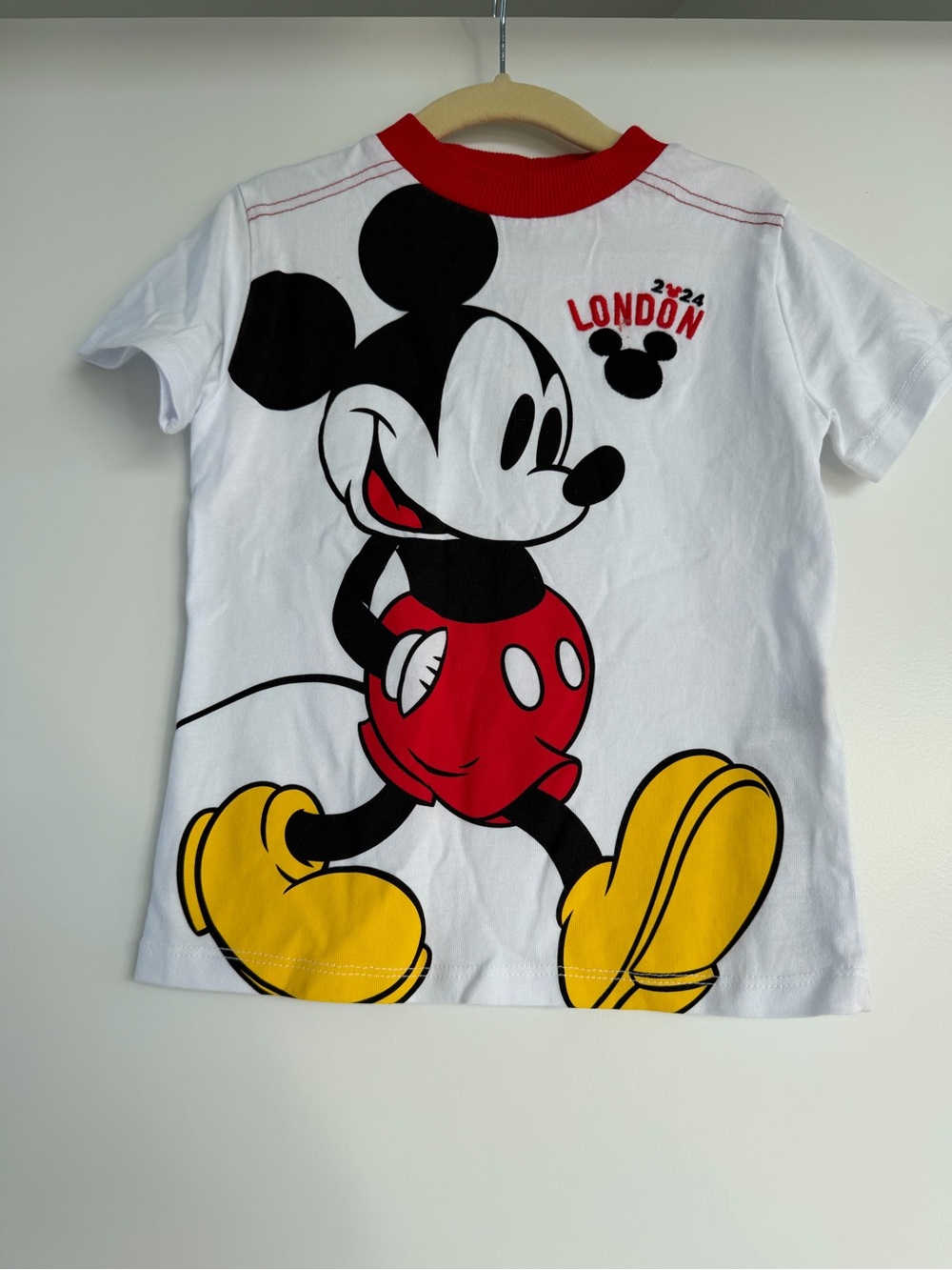 Rare Disney Mickey Mouse White T-shirt London 2024 3T